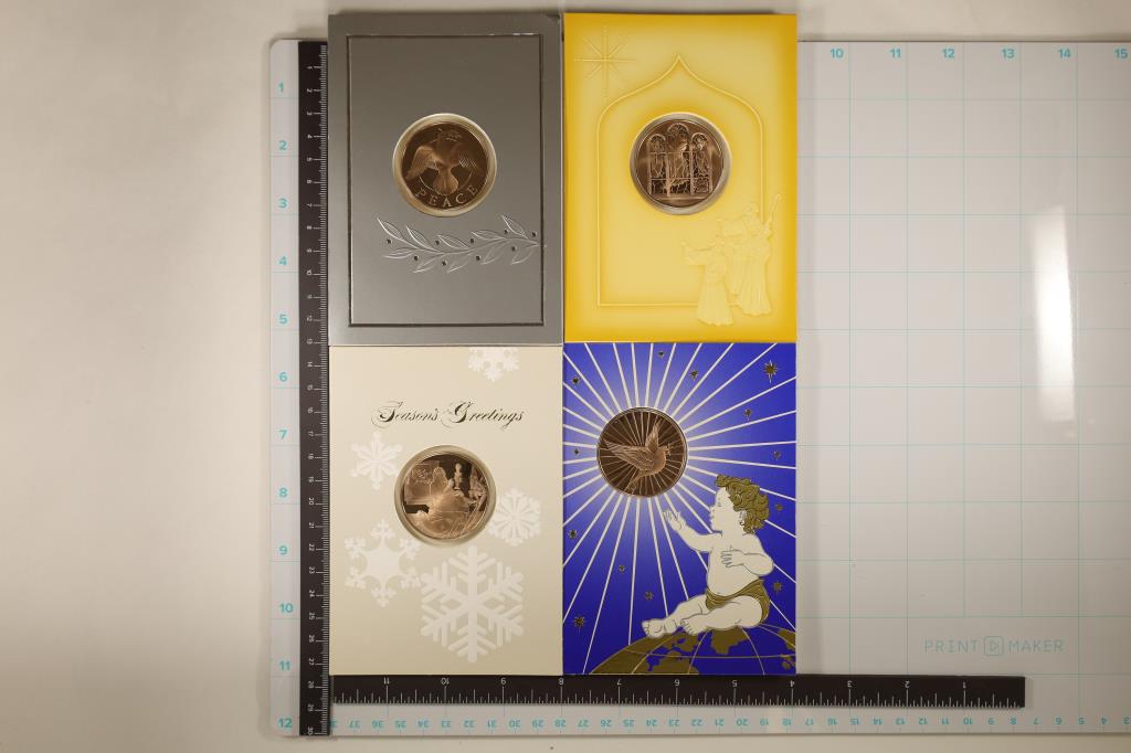 4 FRANKLIN MINT HOLIDAY CARDS WITH 1 1/2" (1 of 2)
