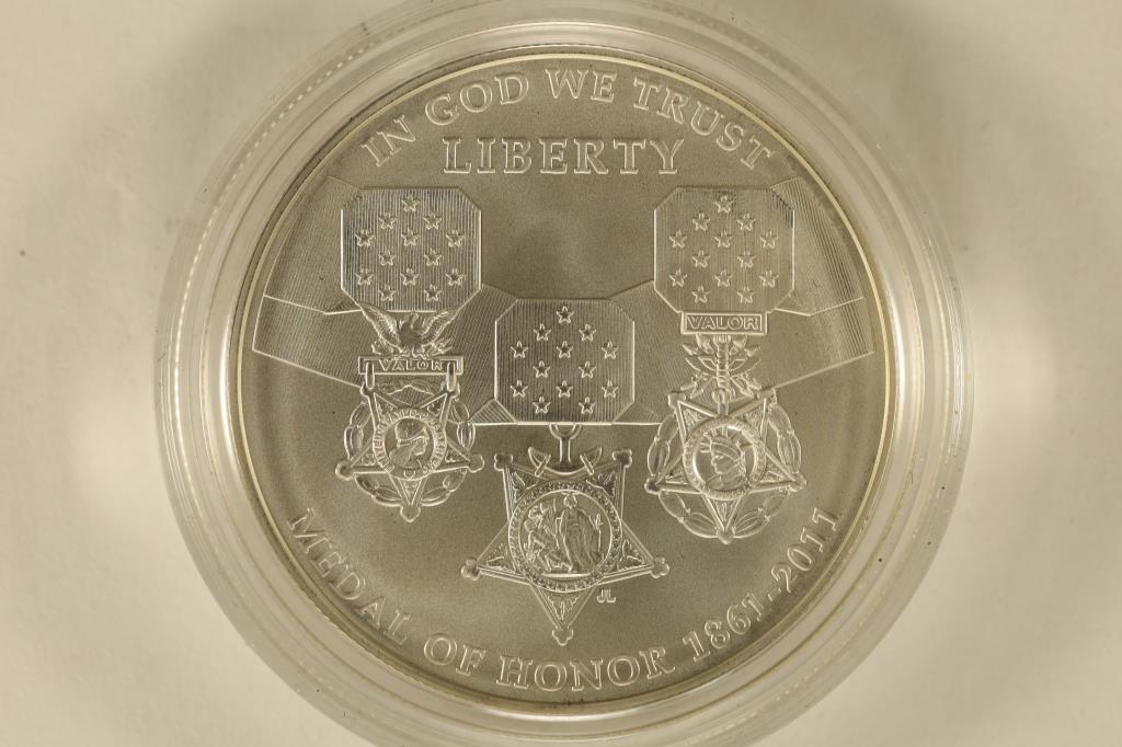 2011-S US UNC SILVER $1 "MEDAL OF HONOR": IN HARD PLASTIC CAPSULE