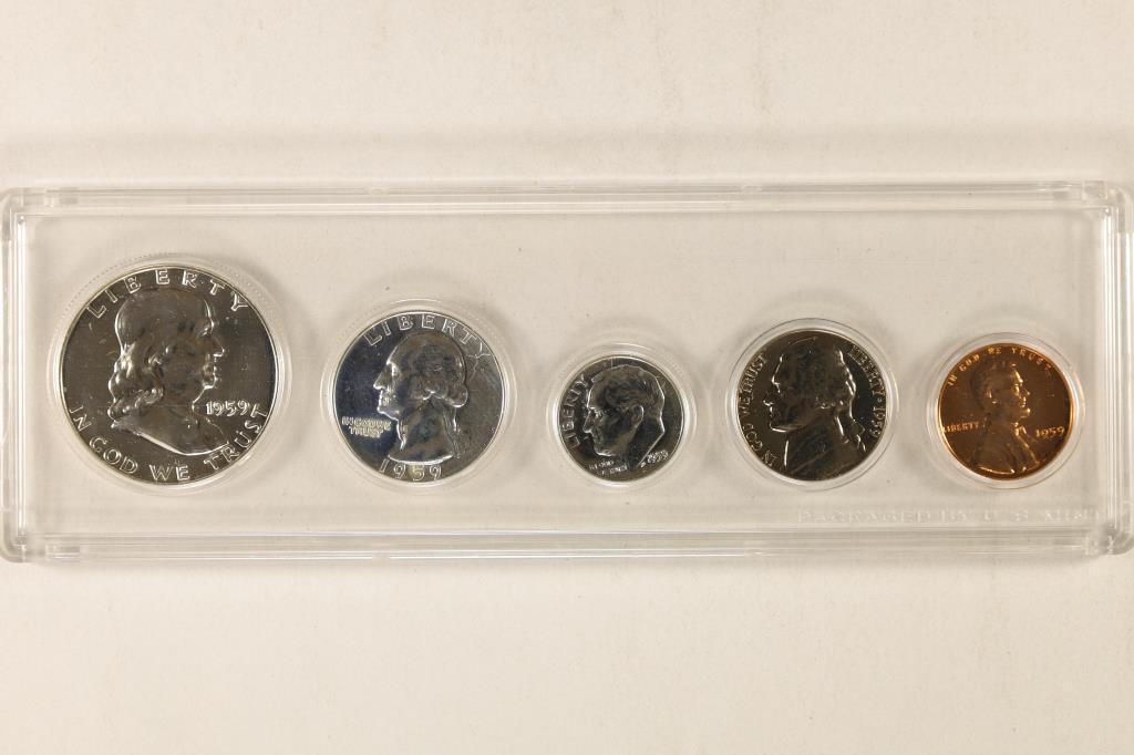 1959 US SILVER PROOF SET IN HARD PLASTIC CASE (1 of 2)