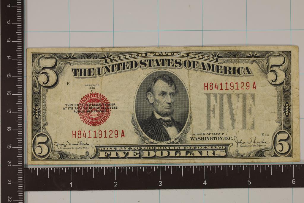 1928-F US $5 RED SEAL NOTE (1 of 2)
