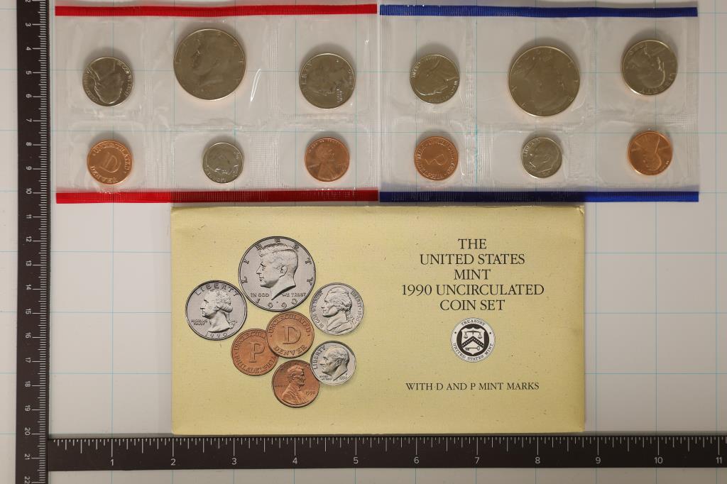 1990 US MINT SET (UNC) P/D (WITH ENVELOPE) (1 of 2)