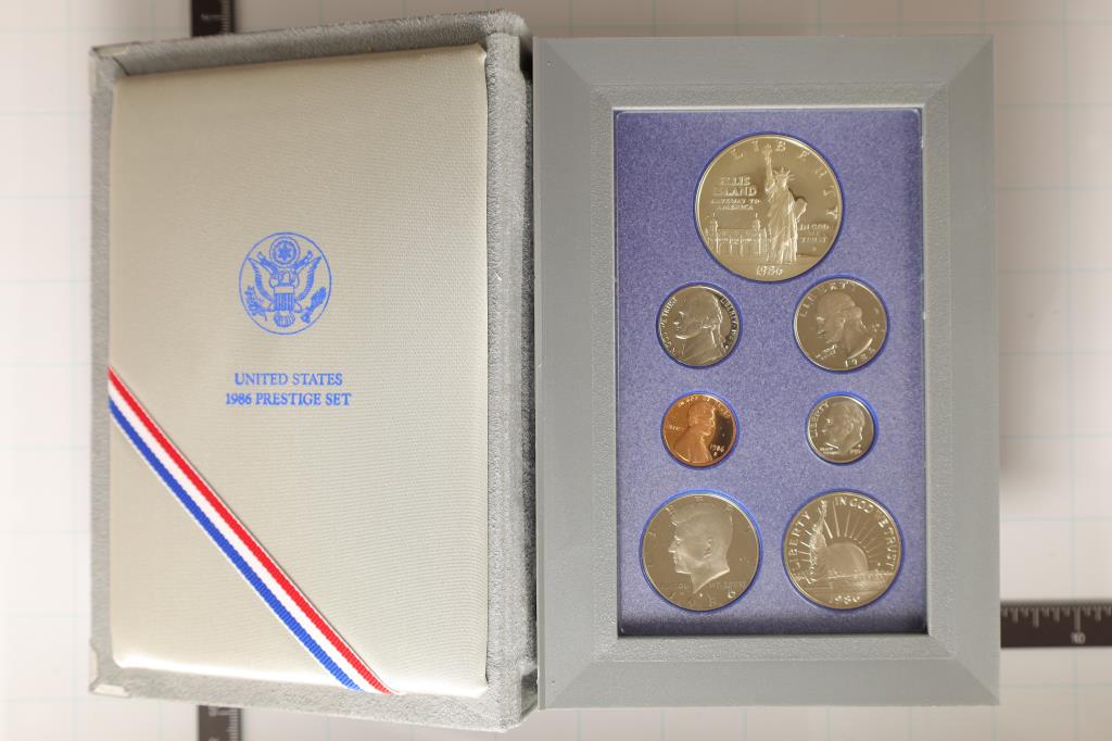 1986 US PRESTIGE PROOF SET LIBERTY WITH BOX (1 of 3)