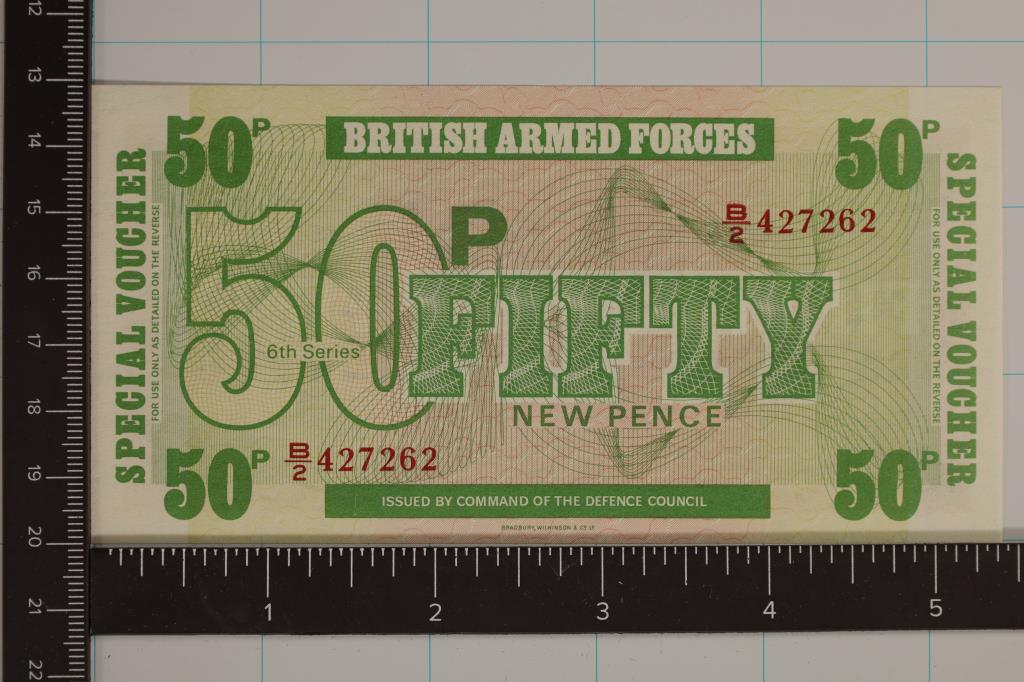 6TH SERIES BRITISH ARMED FORCES 50 NEW PENCE (1 of 2)
