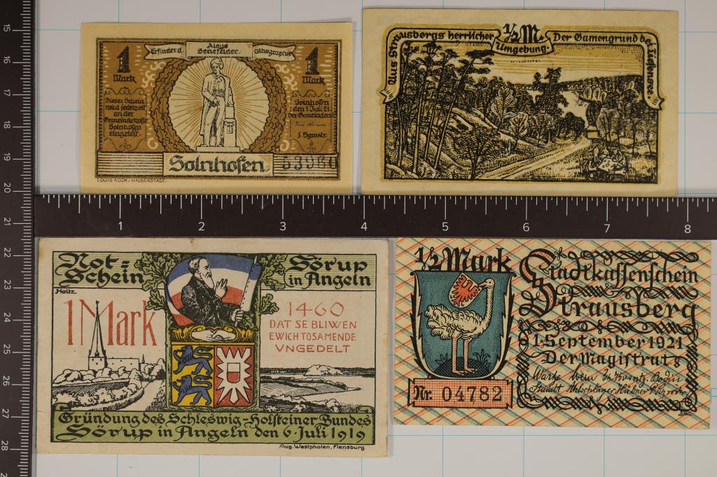 4-GERMAN NOTGELDS: 2-1921 HALF MARKS CU, 1919- (1 of 2)