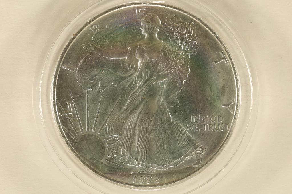 1992 AMERICAN SILVER EAGLE BRILLIANT UNC IN HARD (1 of 2)