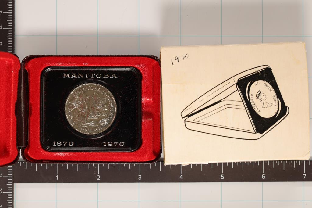 1970 CANADA UNC DOLLAR IN MAROON FLIP CASE. IN (1 of 3)