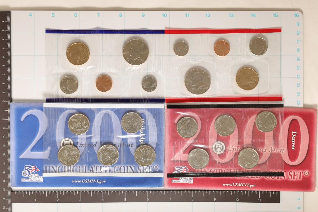2000 US MINT SET (UNC) P/D (WITH ENVELOPE) (1 of 2)