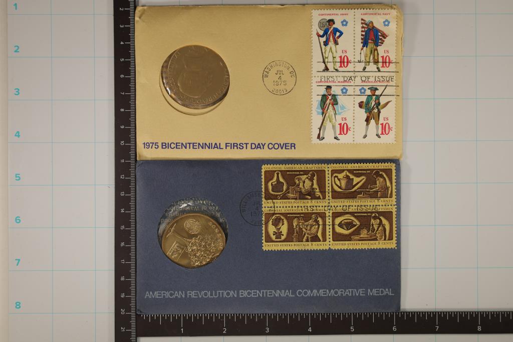 1975 & 1976 US MINT BICENTENNIAL FIRST DAY COVERS: WITH 1 1/2" MEDAL AND CANCELLED STAMPS