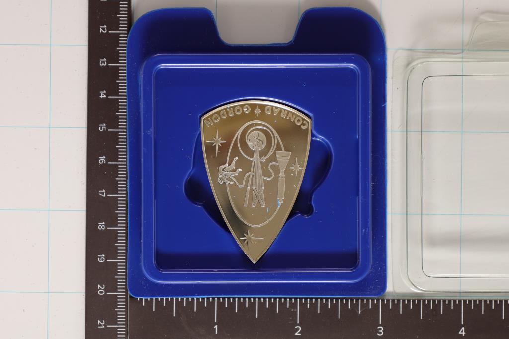 19.7 GRAMS PF STERLING SILVER NASA MANNED SPACE (1 of 2)