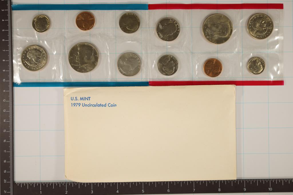 1979 US MINT SET (UNC) P/D (WITH ENVELOPE) (1 of 2)