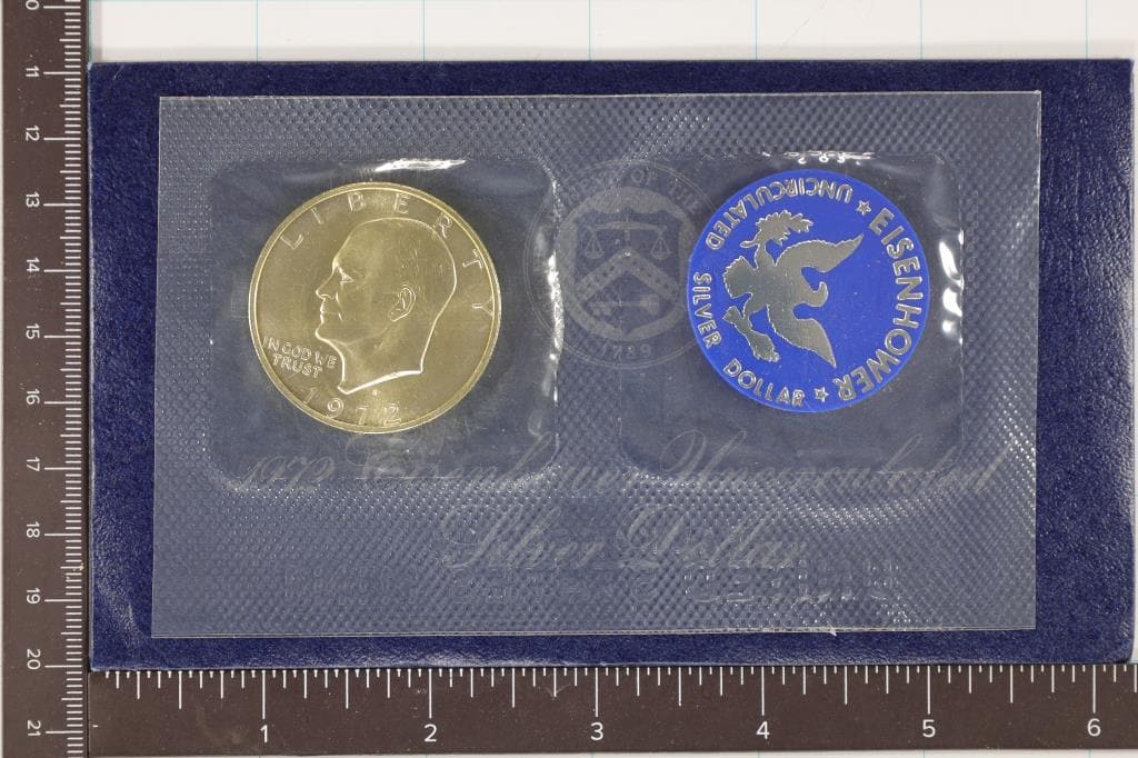 1972-S IKE SILVER DOLLAR (BLUE PACK) (1 of 2)