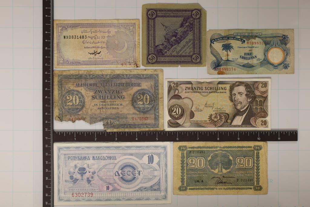 7 FOREIGN BILLS: 1920 AUSTRIA 50 HELLER, 1945 (1 of 2)