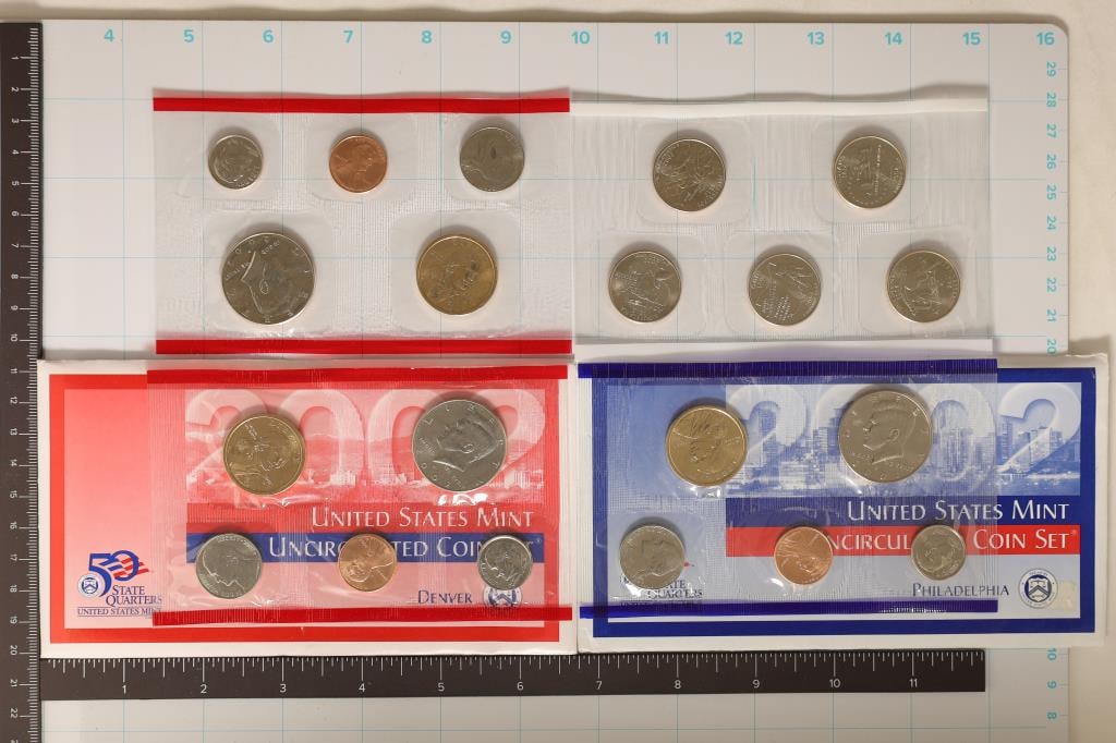 2002 US MINT SET (UNC) P SET IS COMPLETE, THE D (1 of 2)