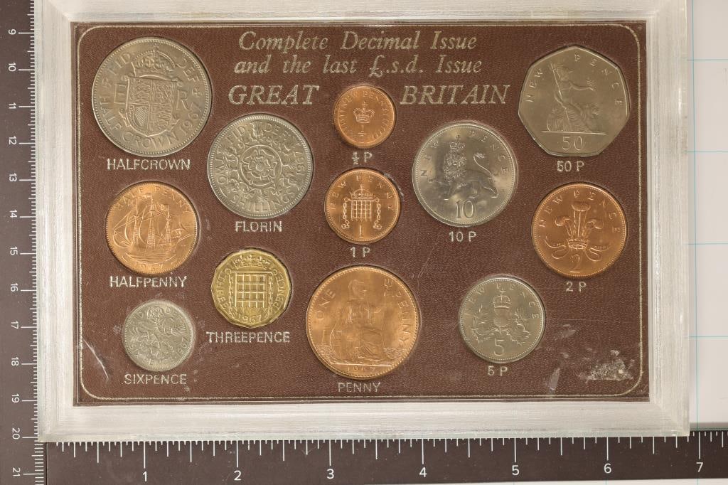 1967 GREAT BRITAIN 12 COIN UNC SET. COMPLETE (1 of 2)