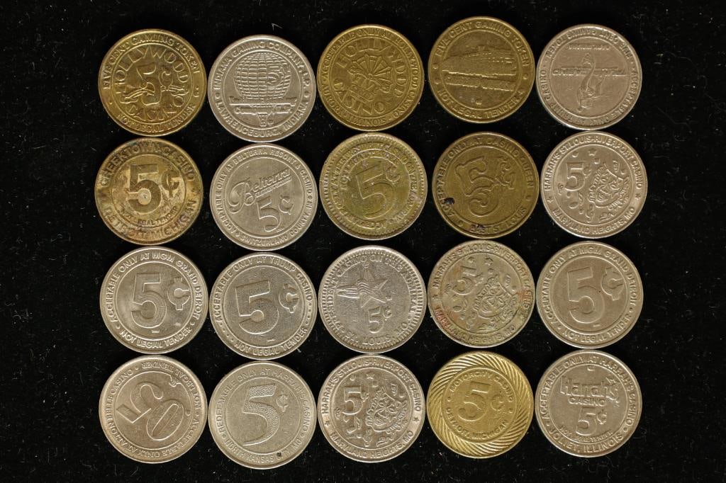 20 ASSORTED FIVE CENT GAMING TOKENS: HOLLYWOOD (1 of 2)