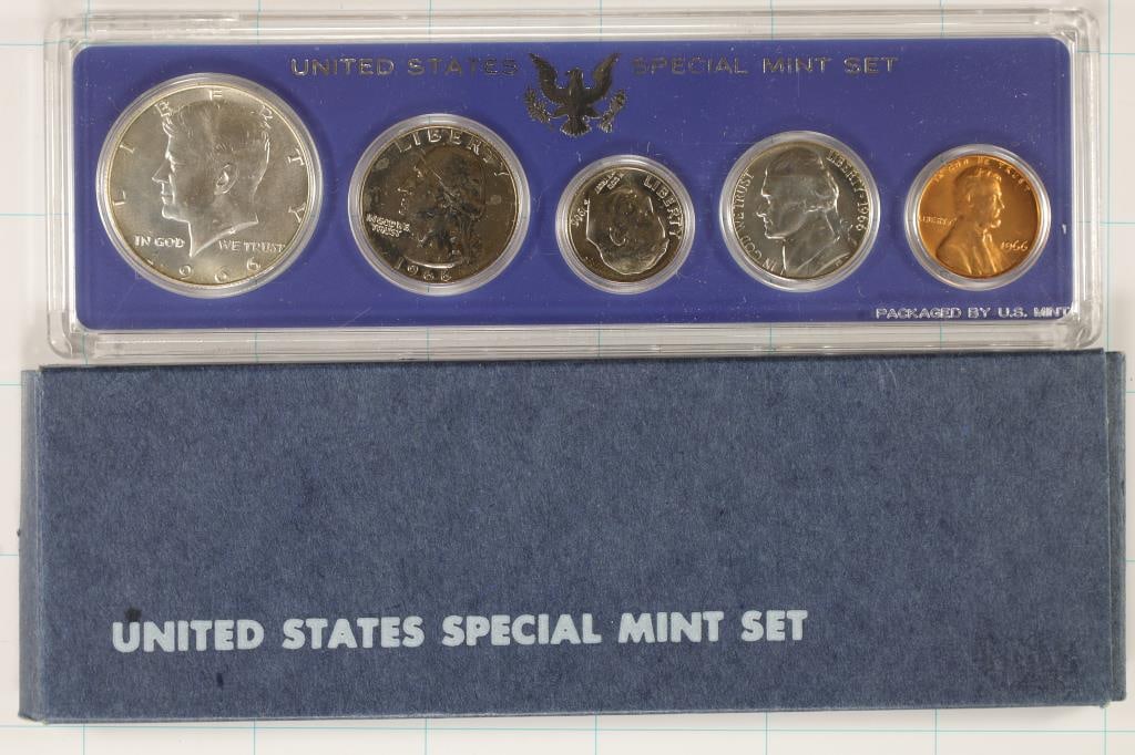 1966 US SPECIAL MINT SET WITH BOX: 40% SILVER JOHN F. KENNEDY HALF DOLLAR