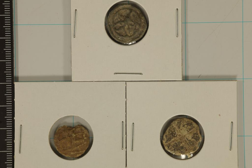 3 ANCIENT TO MEDIEVAL CLAY & LEAD MOLDED COIN SIZE: SEAL IMPRESSION, USED IN ANCIENT TIMES AS A FORM OF SIGNATURE