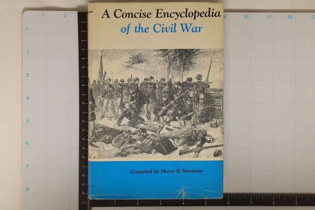 A CONCISE ENCYCLOPEDIA OF THE CIVIL WAR BOOK.: 221 PAGES IN EXCELLENT CONDITION PUBLISHED BY BONANZA BOOKS, NEW YORK.