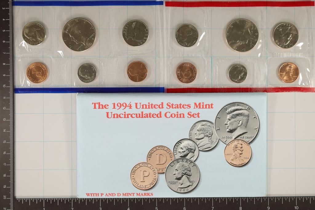 1994 US MINT SET (UNC) P/D (WITH ENVELOPE) (1 of 2)
