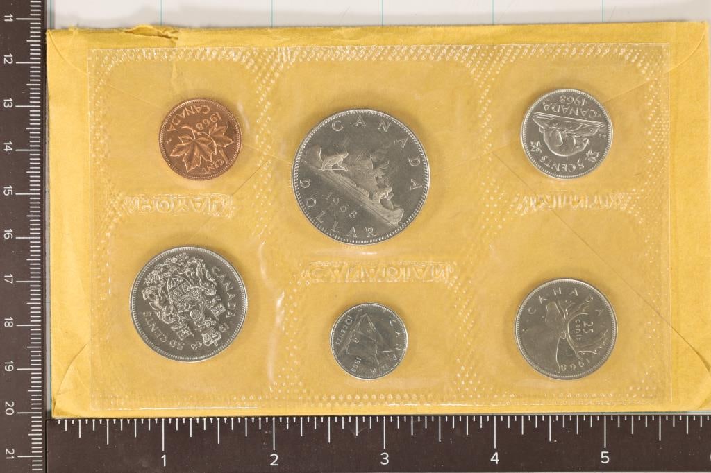 1968 CANADA UNC SET WITH ENVELOPE (1 of 2)