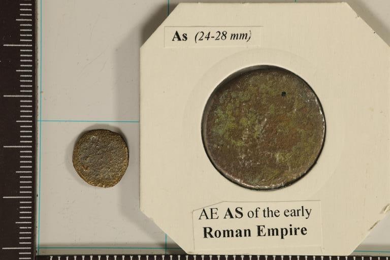2 ROMAN EMPIRE ANCIENT COINS: EARLY AND LATE (1 of 2)