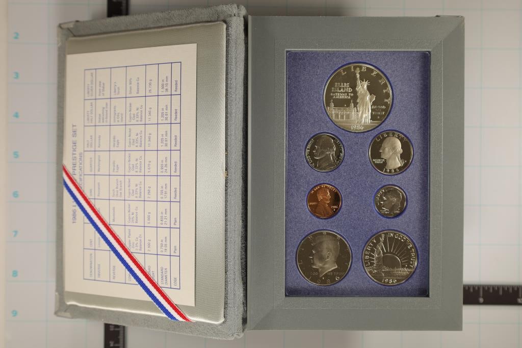 1986 US PRESTIGE PROOF SET STATUE OF LIBERTY (1 of 3)