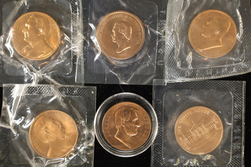 5 PRESIDENTIAL TOKENS & 1 WHITE HOUSE TOKEN (1 of 2)