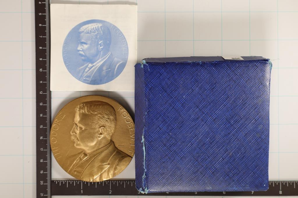 7.92 OZ THEODORE ROOSEVELT INAUGURATION MEDAL (1 of 2)