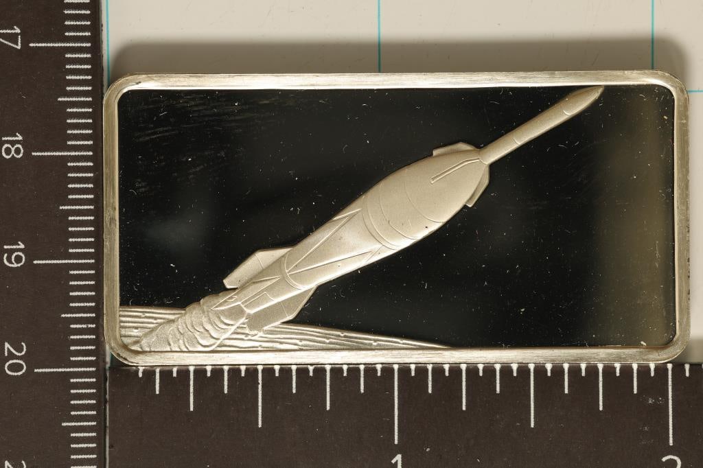 .94 TROY OZ. STERLING SILVER PROOF SPACE THEMED (1 of 2)