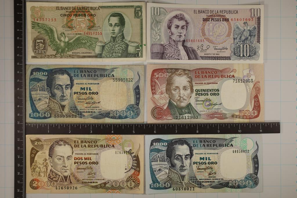 6 ASSORTED COLUMBIA BILLS: 1968-5 PESOS, 1980-10: PESOS, 1985-500 PESOS, 1986-1000 PESOS, 1993-1000 PESOS AND 1992-2000 PESOS.