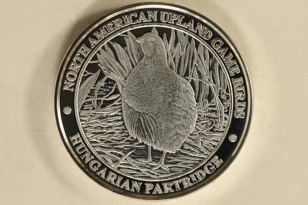 26.9 GRAMS SILVER PLATED PROOF NORTH AMERICA: HUNTING CLUB "HUNGARIAN PARTRIDGE" MEDAL IN HARD PLASTIC CAPSULE
