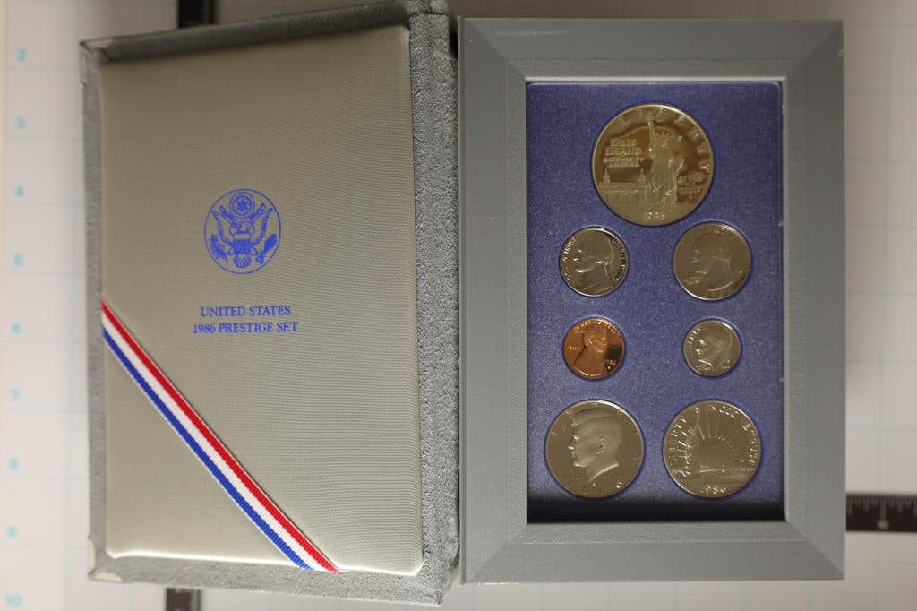 1986 US PRESTIGE PROOF SET STATUE OF LIBERTY (1 of 3)