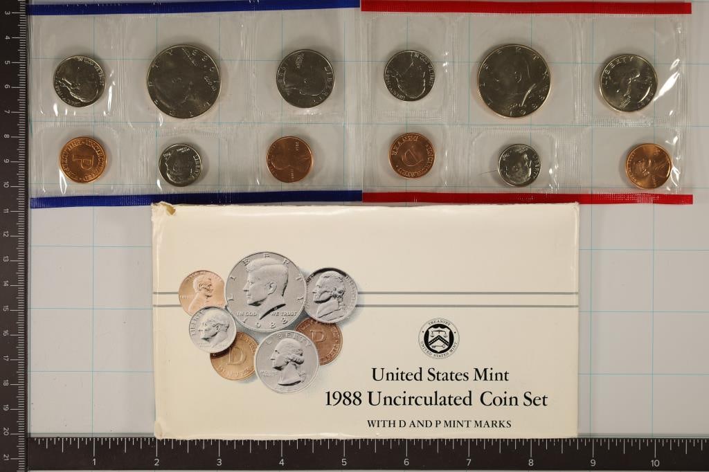 1988 US MINT SET (UNC) P & D (WITH ENVELOPE) (1 of 2)