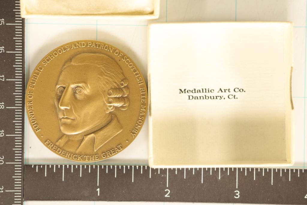 MEDALLIC ART COMPANY FREDERICK THE GREAT (1 of 2)
