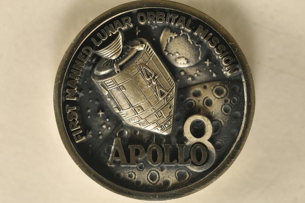 .47 TROY OZ. PF STERLING SILVER ROUND APOLLO 8 (1 of 2)
