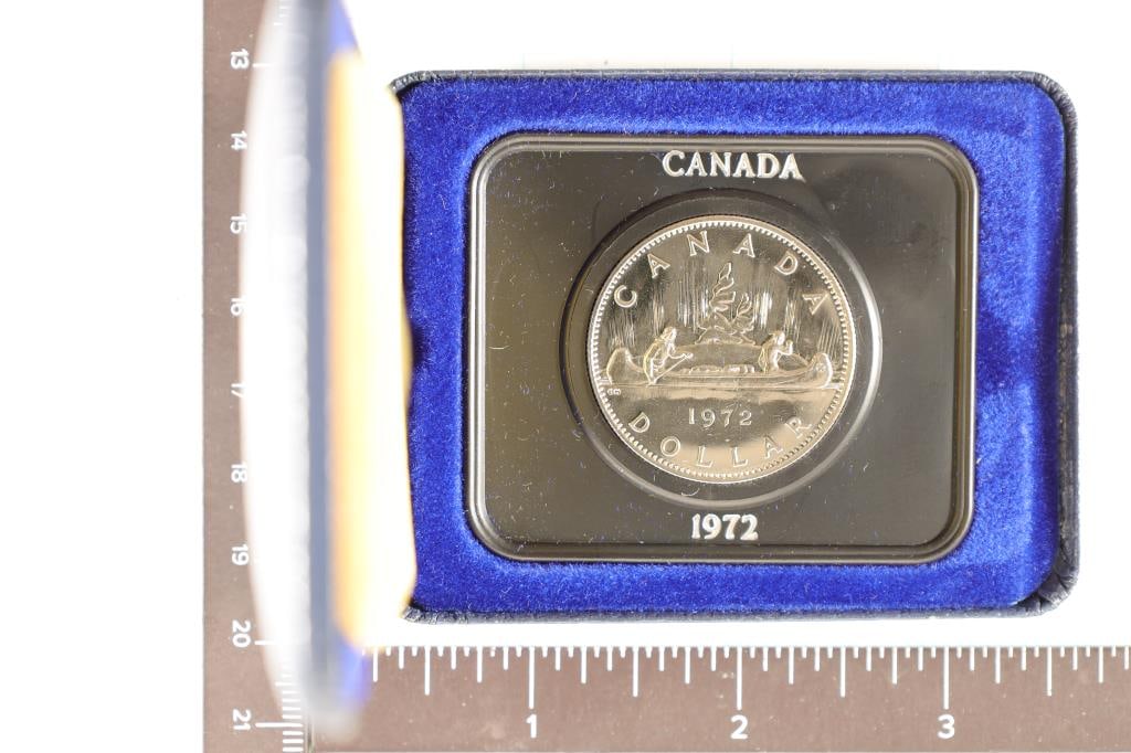 1972 CANADA UNC DOLLAR BLUE FLIP CASE (1 of 3)