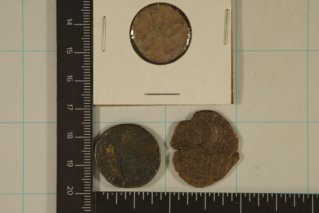 ANCIENT TO MEDIEVAL CLAY & LEAD MOLDED COIN SIZED: SEAL IMPRESSION, USED IN ANCIENT TIMES AS A FORM OF SIGNATURE AND 2 BYZANTINE EMPIRE 330-1453 A.D. ANCIENT COINS