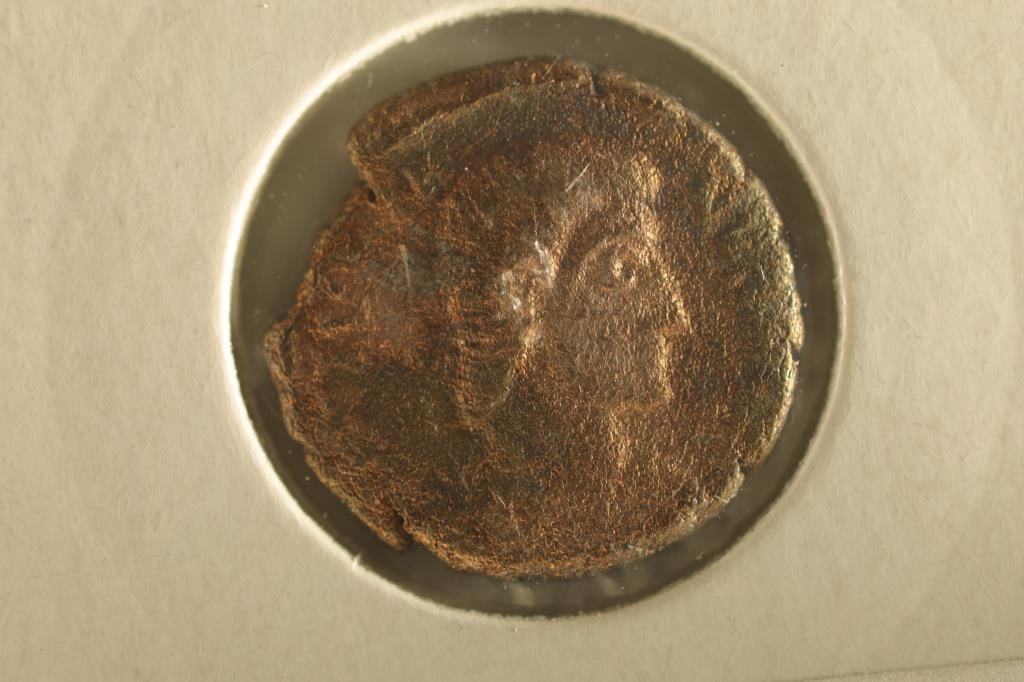 337-361 A.D. CONSTANTIUS II ANCIENT COIN: CONSTANTIUS STANDING WITH GLOBE