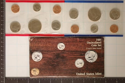 1985 US MINT SET (UNC) P/D (WITH ENVELOPE)