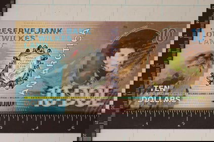 2021 RESERVE BANK OF WILKES LAND $10 CRISP UNC