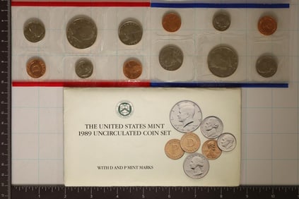 1989 US MINT SET (UNC) P/D (WITH ENVELOPE)