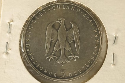 1977-G GERMAN SILVER 5 MARK .2251 OZ. ASW