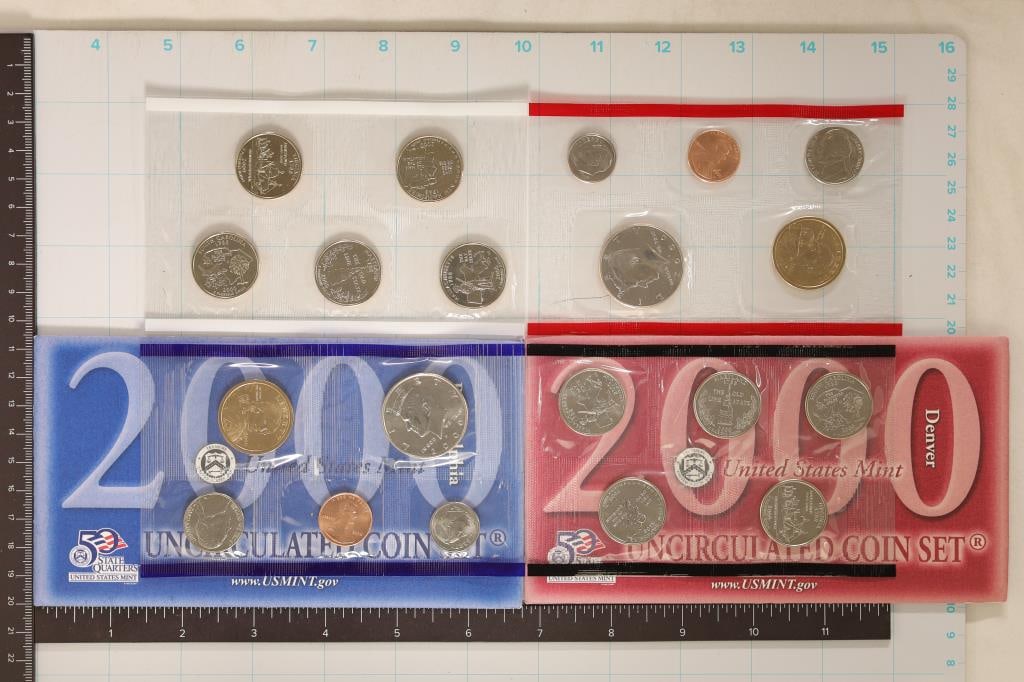 2000 US MINT SET (UNC) P/D (WITH ENVELOPE) (1 of 2)