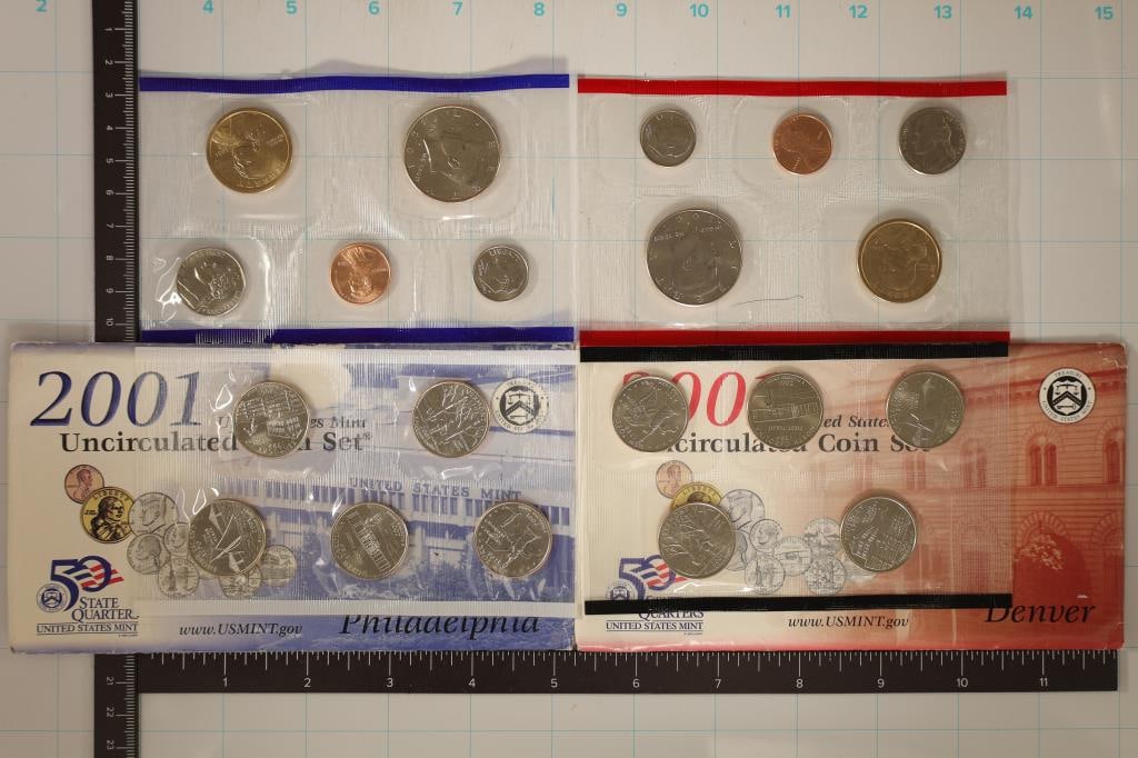 2001 US MINT SET (UNC) P/D (WITH ENVELOPE) (1 of 2)