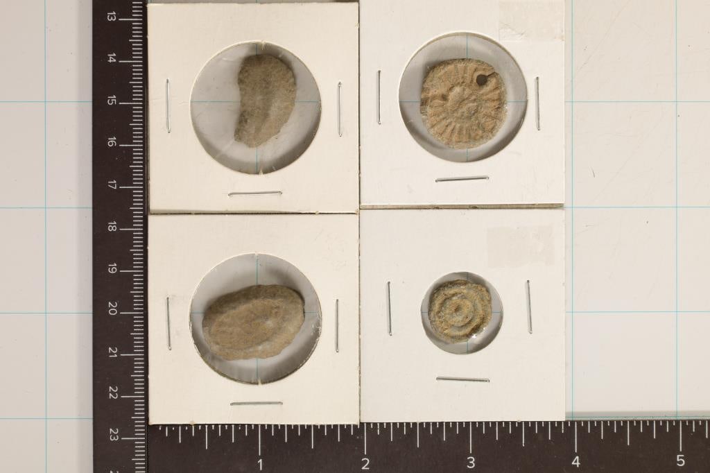 4-ANCIENT TO MEDIEVAL CLAY & LEAD MOLDED COIN SIZE: SEAL IMPRESSION, USED IN ANCIENT TIMES AS A FORM OF SIGNATURE