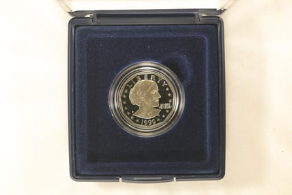1999-P PROOF SBA DOLLAR IN ORIGINAL US MINT BOX