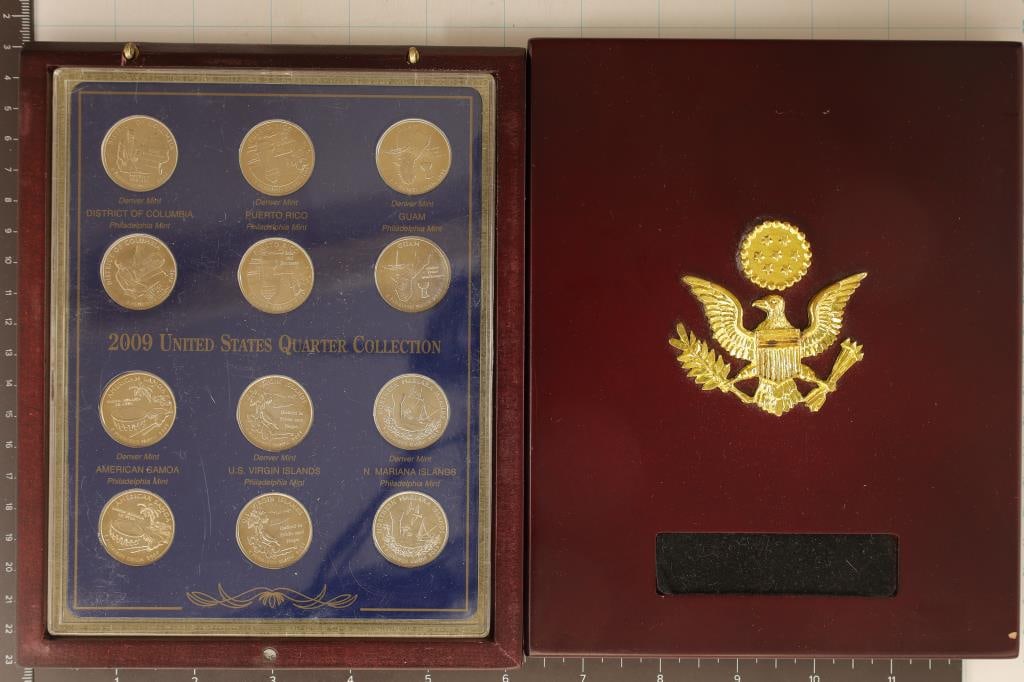 2009-P & D US 12 QUARTER SET IN HARD PLASTIC CASE+ (1 of 3)