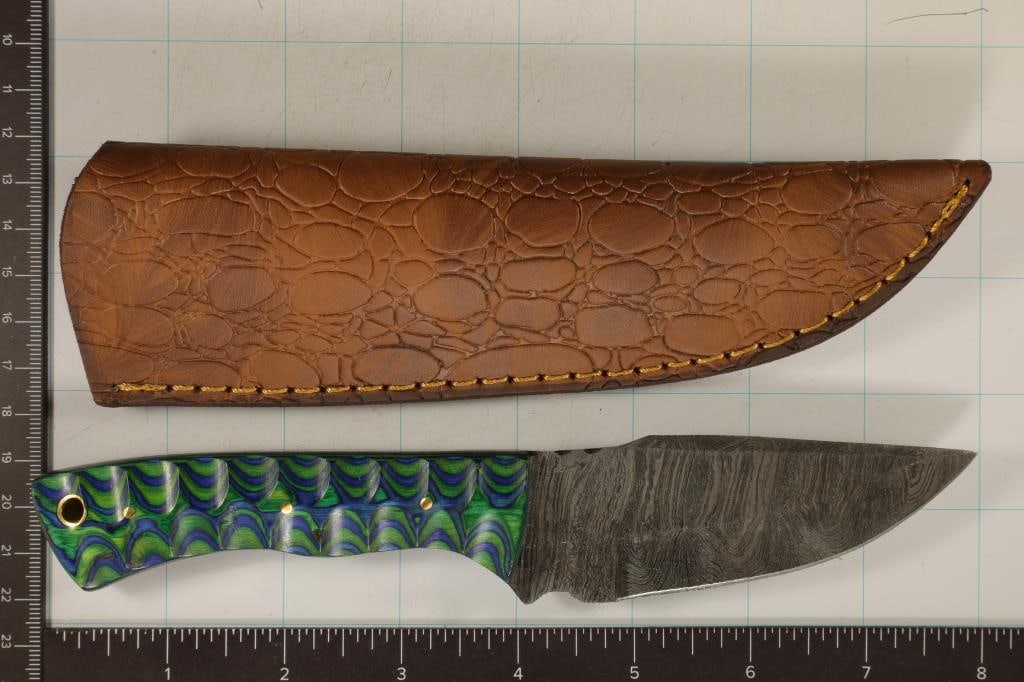 8" DAMASCUS STEEL FIXED BLADE KNIFE WITH LEATHER (1 of 2)