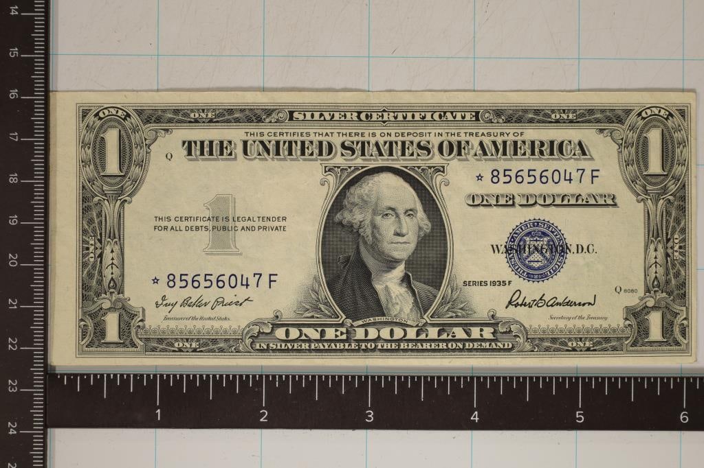 1935-F MISCUT STAR US $1 SILVER CERT CRISP AU (1 of 2)