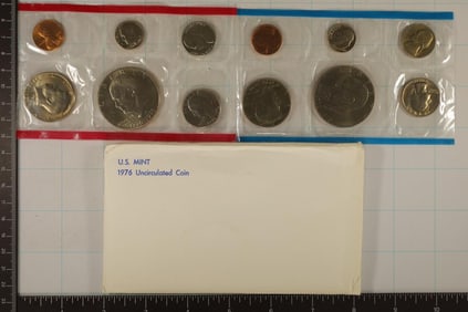 1976 US MINT SET (UNC) P/D (WITH ENVELOPE)